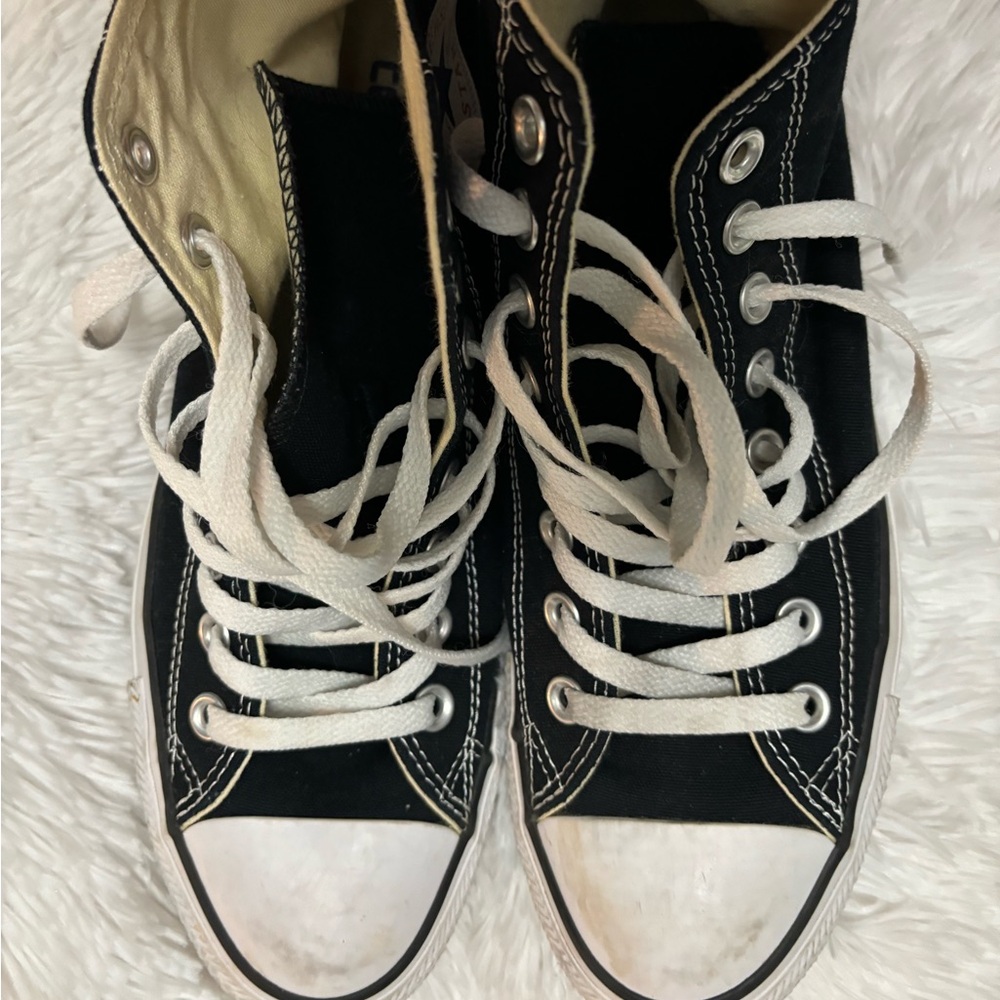 Women’s High Top Converse Black 8.5